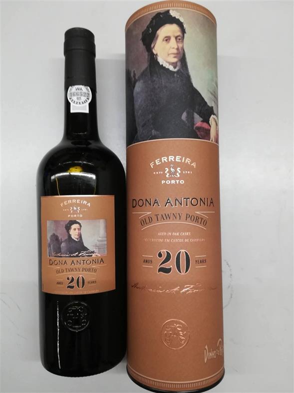 Dona Antonia 20 års